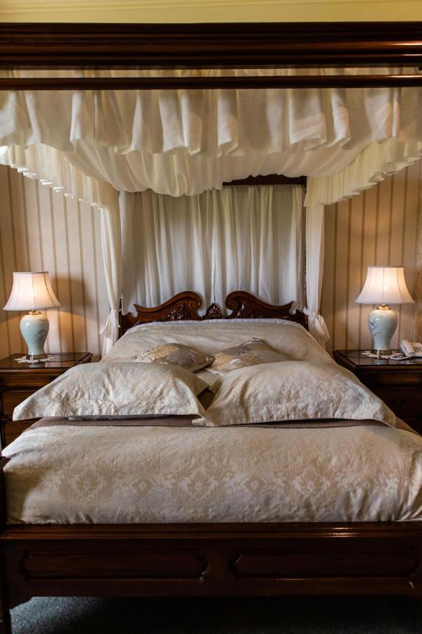 Ballinalacken Castle Country House Hotel Doolin Extérieur photo